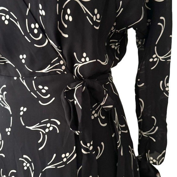 Joie Black 3/4 Sleeve Surplice V Neck Silk Asymmetric Wrap Dress Size Small - Picture 7 of 10